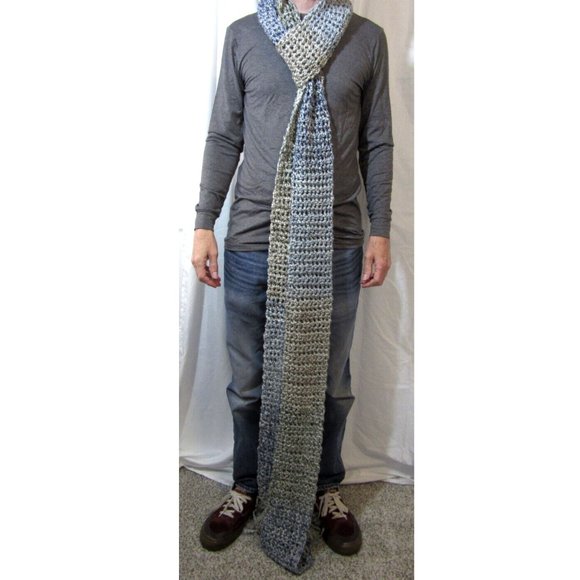 Ginormous Scarf Extra Long 180x5 Chunky Wrap Muffler Handmade Crochet Knit NWT - Picture 3 of 12